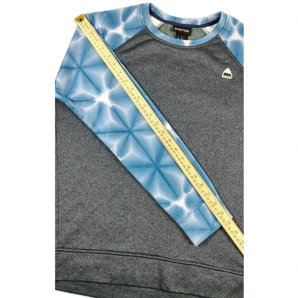 Burton size pullover